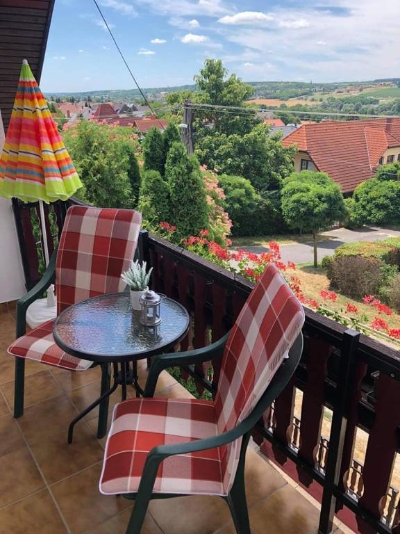 Major Csalad Apartman Хевіз Екстер'єр фото