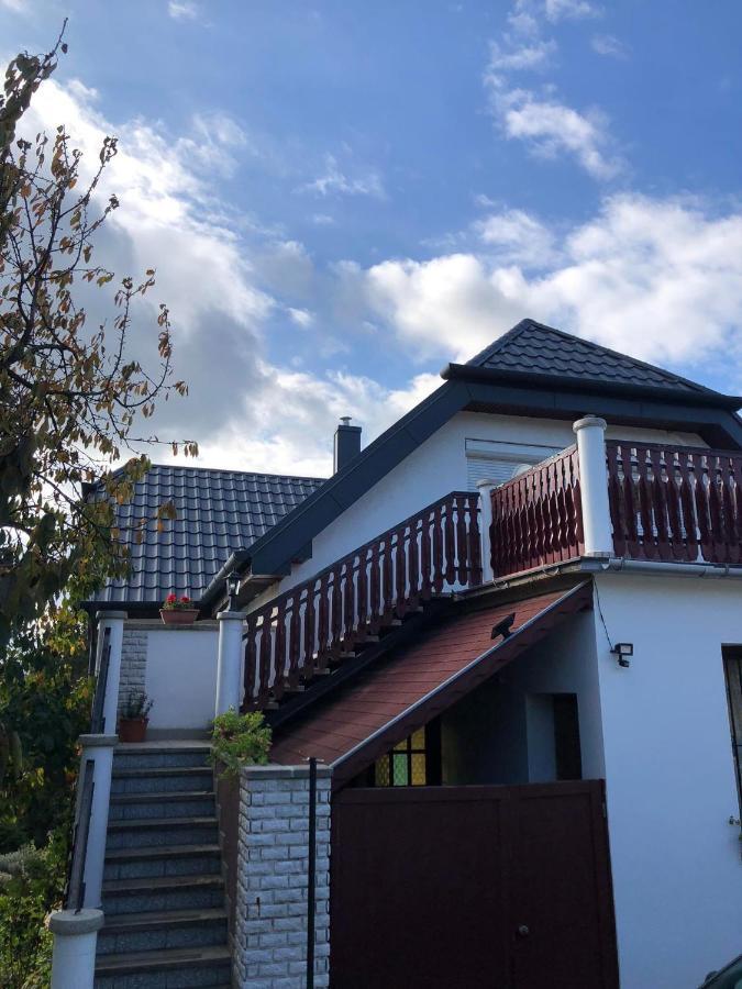 Major Csalad Apartman Хевіз Екстер'єр фото